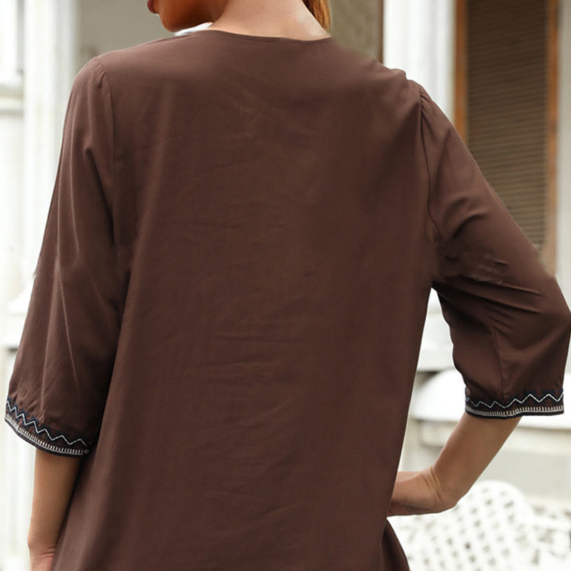 Buddha Stones Spring Casual Plain Embroidery Floral Pattern Design Three Quarter Sleeve V-neck Cotton Women's T-Shirt