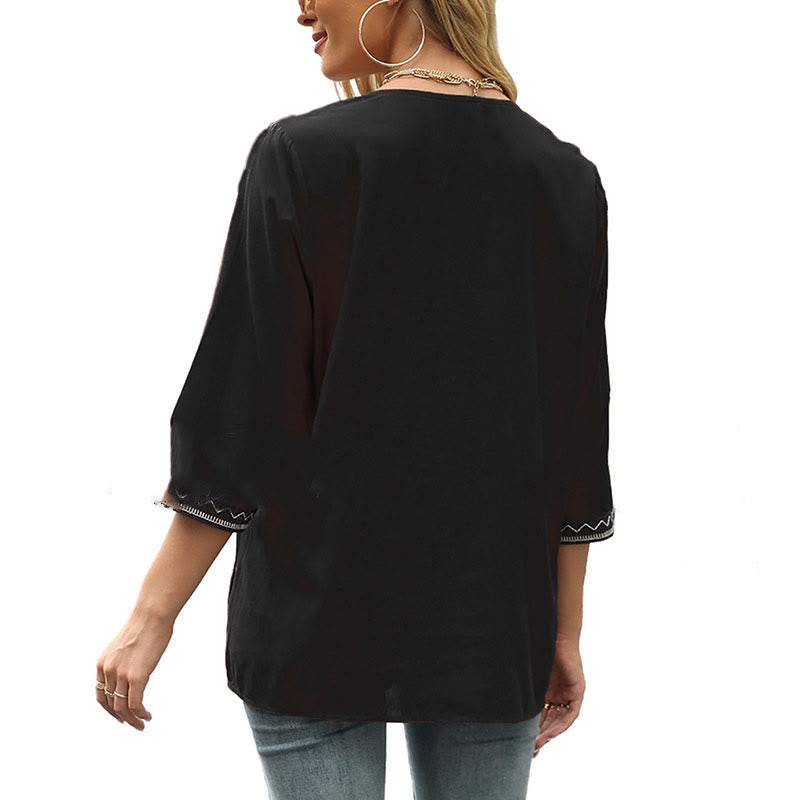 Buddha Stones Spring Casual Plain Embroidery Floral Pattern Design Three Quarter Sleeve V-neck Cotton Women's T-Shirt