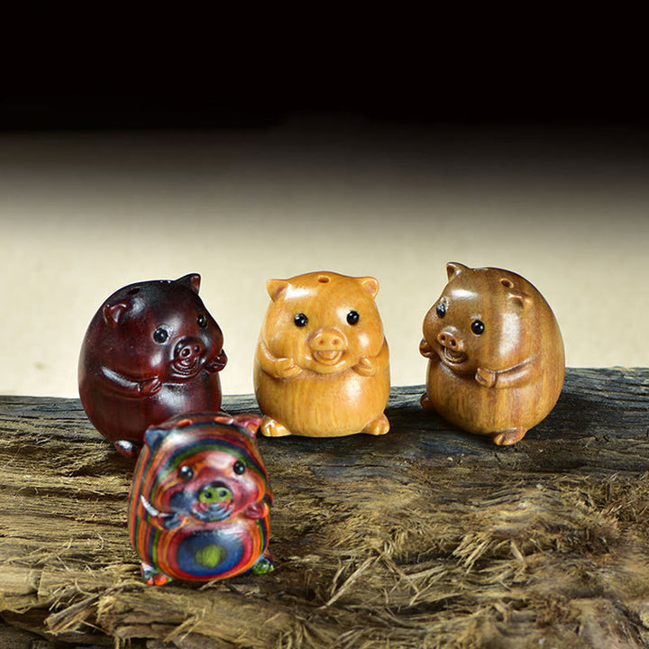 Buddha Stones Green Sandalwood Small Leaf Red Sandalwood Cute Pig Animals Positive Decoration - image 1