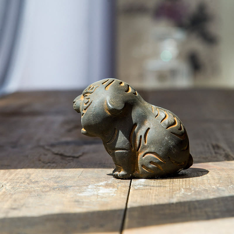 Buddha Stones Mini Cute Tiger Iron Powder Rust Cast Resin Statue Home Decoration - image 4