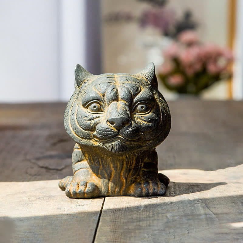Buddha Stones Handmade Small Lovely Tiger Iron Powder Rust Cast Resin Statue Home Decoration - Rust Version 9*8*10cm - image 0