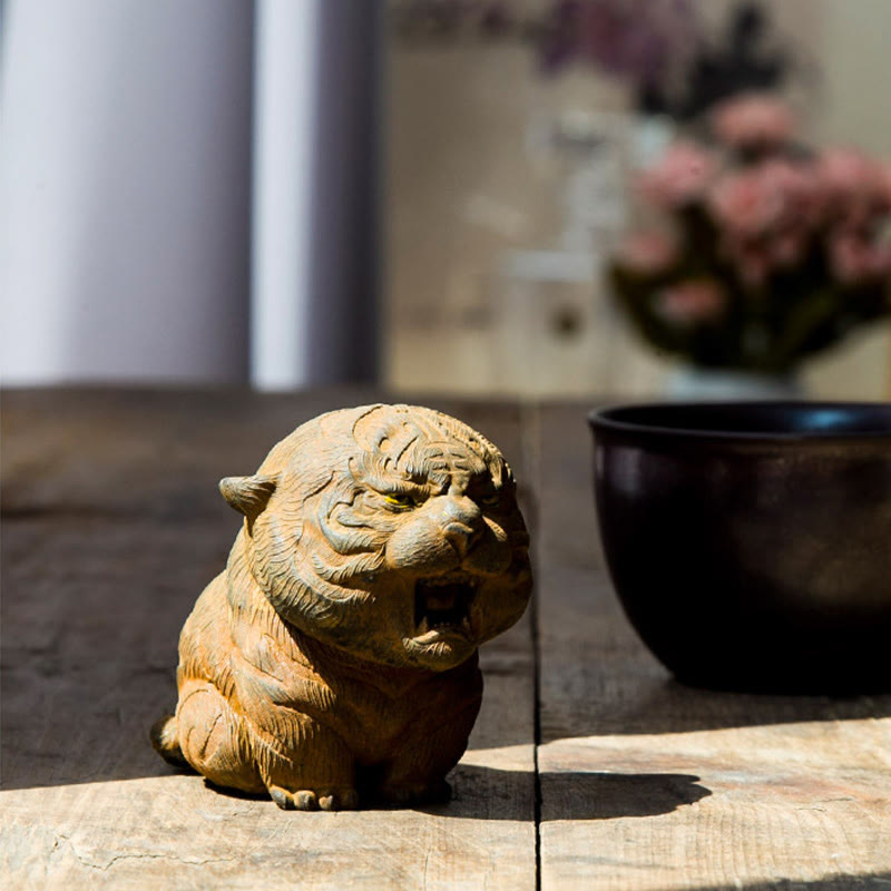 Buddha Stones Handmade Mini Roaring Tiger Iron Powder Rust Cast Resin Statue Home Decoration