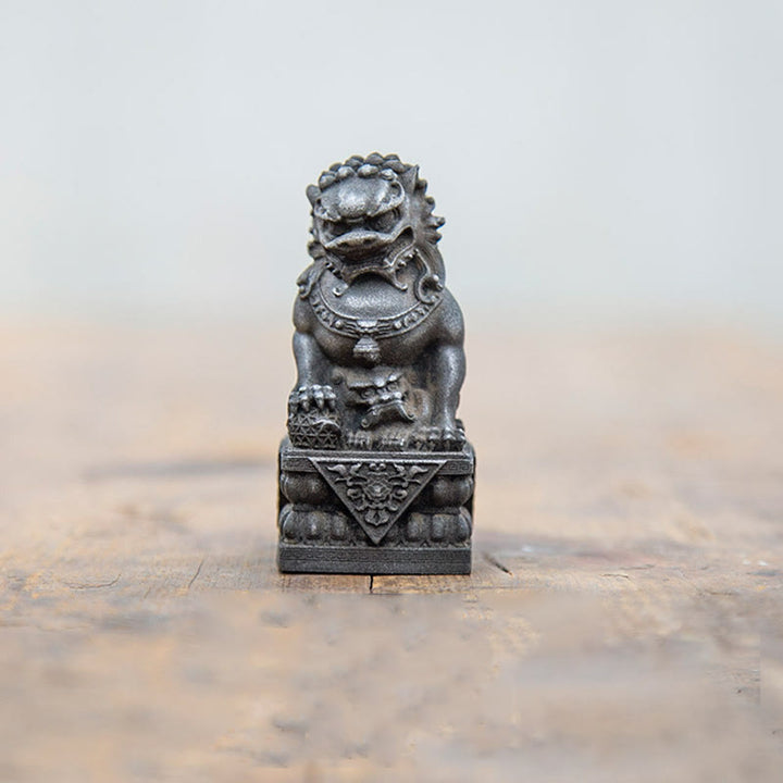 Buddha Stones Handmade Lion Fu Foo Dogs Iron Powder Rust Cast Resin Statue Ward Off Evil Protection Home Decoration