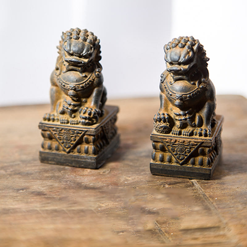 Buddha Stones Handmade Lion Fu Foo Dogs Iron Powder Rust Cast Resin Statue Ward Off Evil Protection Home Decoration