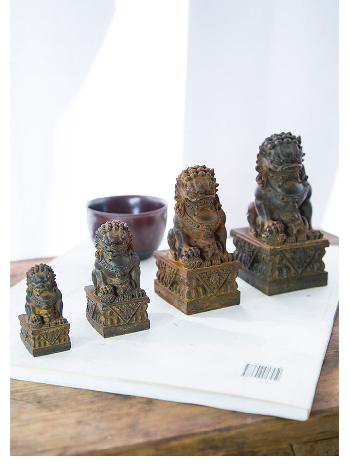 Buddha Stones Handmade Lion Fu Foo Dogs Iron Powder Rust Cast Resin Statue Ward Off Evil Protection Home Decoration