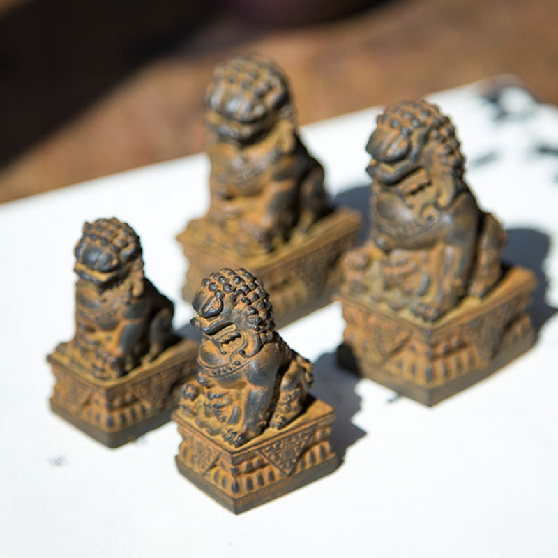 Buddha Stones Handmade Lion Fu Foo Dogs Iron Powder Rust Cast Resin Statue Ward Off Evil Protection Home Decoration