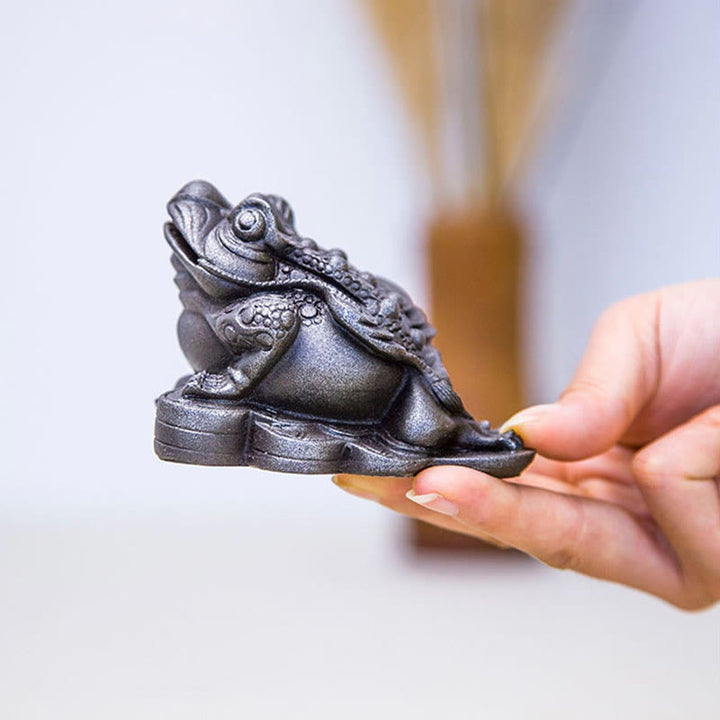 Buddha Stones Handmade Feng Shui Frog Toad Copper Coins Iron Powder Rust Cast Resin Statue Home Decoration