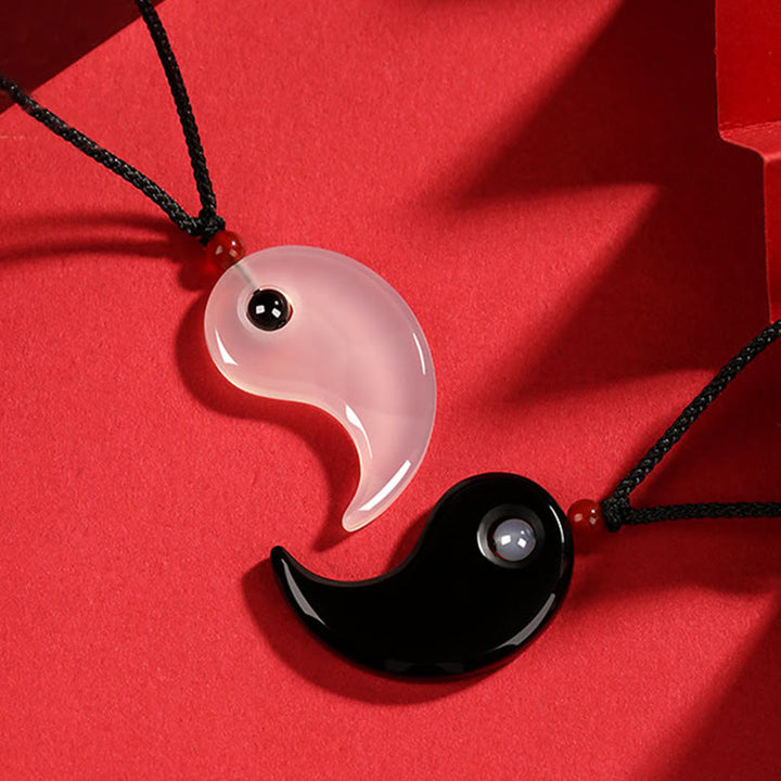 Buddha Stones Black Onyx White Agate Yin Yang Tai Chi Diagram Fortune Couple Necklace Pendant - image 3