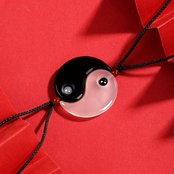 Buddha Stones Black Onyx White Agate Yin Yang Tai Chi Diagram Fortune Couple Necklace Pendant - image 2