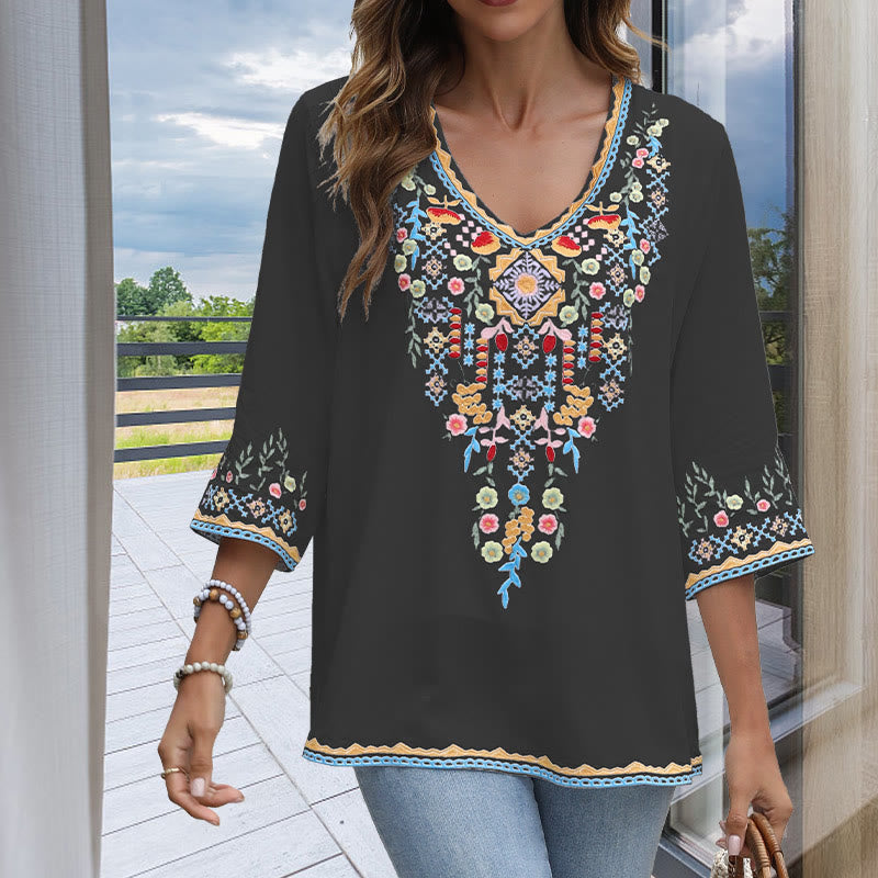 Buddha Stones Spring Daily Embroidery Flower Pattern Long Sleeve V-neck Cotton Women's T-Shirt - Black - US12，UK/AU16，EU44 (3XL) - image 0
