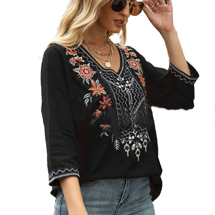 Buddha Stones Spring Casual Plain Embroidery Floral Pattern Design Three Quarter Sleeve V-neck Cotton Women's T-Shirt