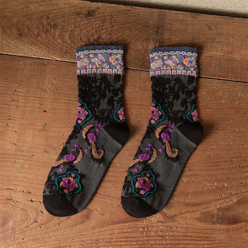 Buddha Stones Retro Embossed Floral Pattern Micro Crew Women Cotton Socks - Black - One Size Fits Most (US4–9，EU34–39，UK/AU2.5-6，Asia22-24.5cm) - image 4