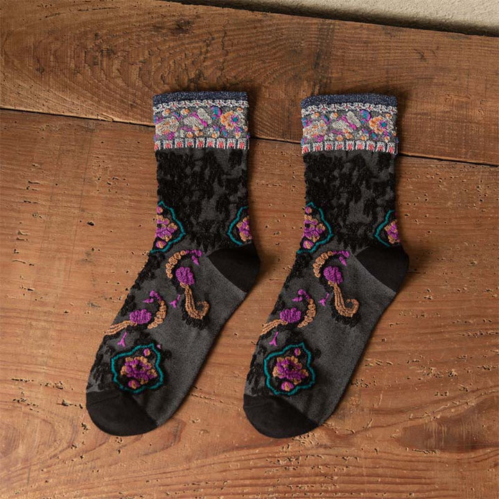 Buddha Stones Retro Embossed Floral Pattern Micro Crew Women Cotton Socks - Black - One Size Fits Most (US4–9，EU34–39，UK/AU2.5-6，Asia22-24.5cm) - image 4