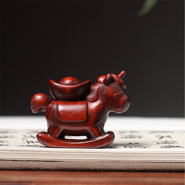 Buddha Stones Year Of The Horse Green Sandalwood Red Sandalwood Linden Wood Carved Ingot Positive Decoration - Red Sandalwood(66*48*24mm) - image 3