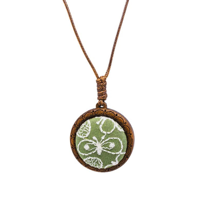 Buddha Stones Wooden Hand Carved Embroidered Flower Butterfly Grounding Round Necklace - Green Butterfly - image 7