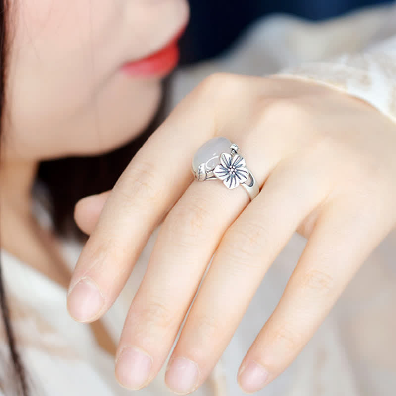 990 Sterling Silver Natural Chalcedony Plum Positive Harmony Ring - image 4