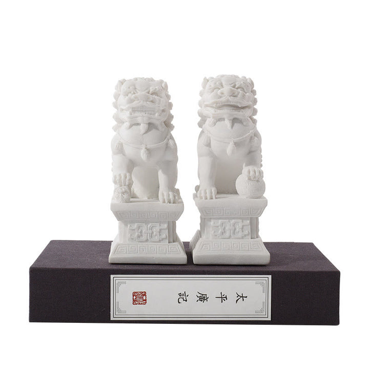 2Pcs Lion Statue Courage Strength Resin Home Office Decoration