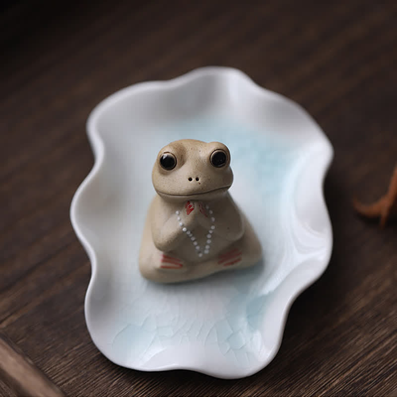 Meditating Ceramic Small Frog Statue Decoration