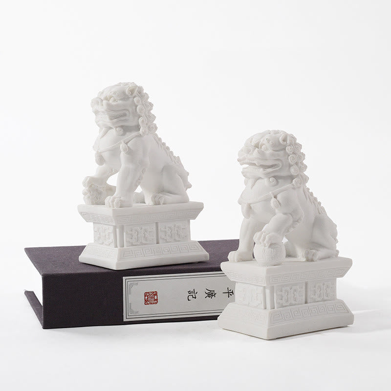 2Pcs Lion Statue Courage Strength Resin Home Office Decoration