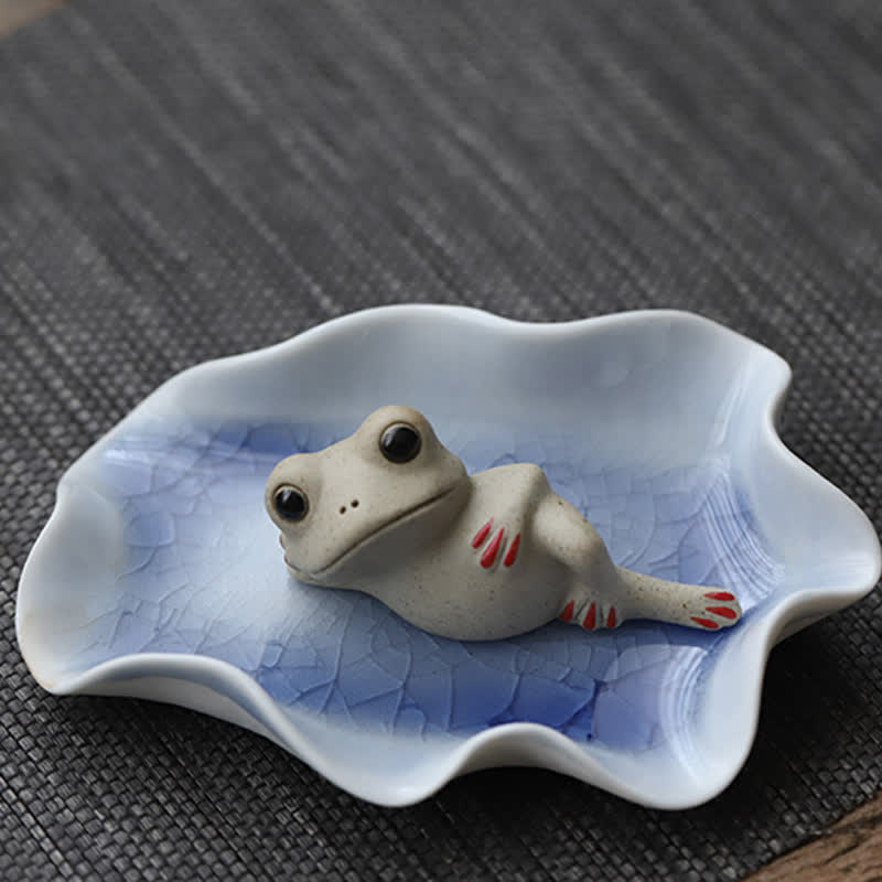 Meditating Ceramic Small Frog Statue Decoration