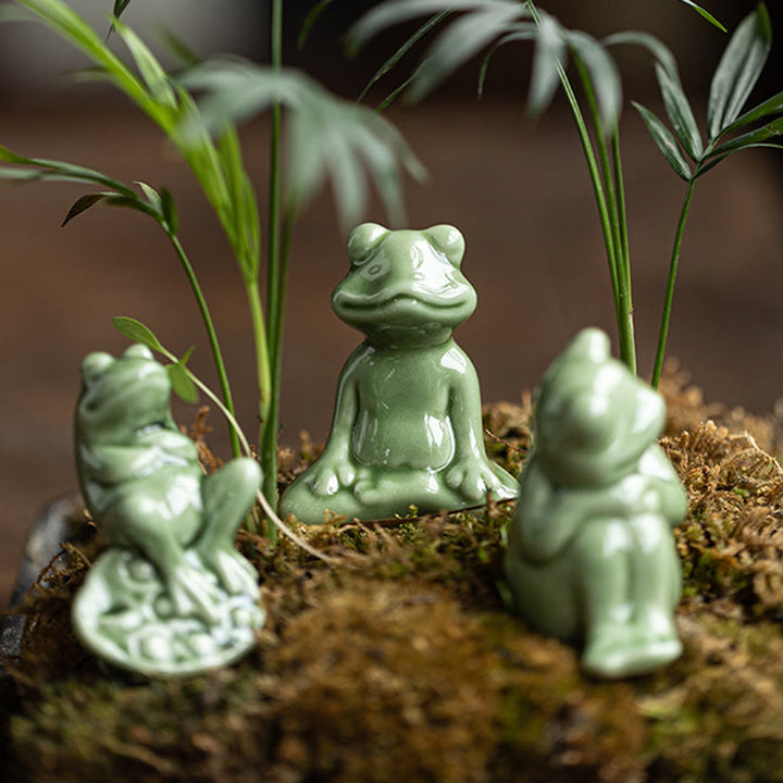 Buddha Stones Mini Small Meditation Lotus Resting Frog Ceramic Wealth Luck Home Tea Pet Figurine Decoration