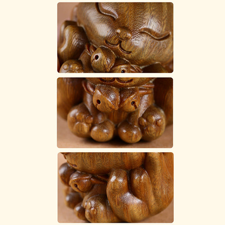 Buddha Stones Mini Nine-Tailed Fox Ivory Fruit Sandalwood Green Sandalwood Blessing Decoration