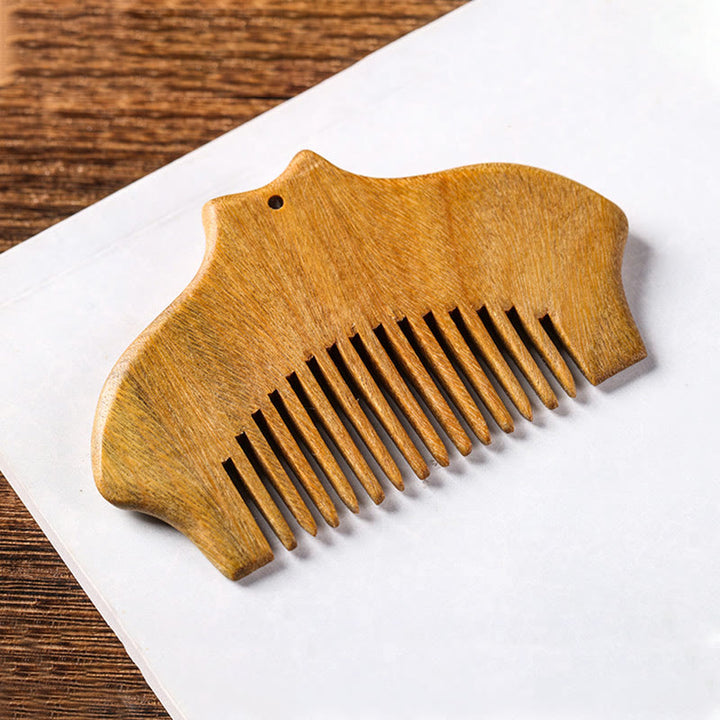 Buddha Stones Green Sandalwood Flower Pattern Engraved Soothing Comb