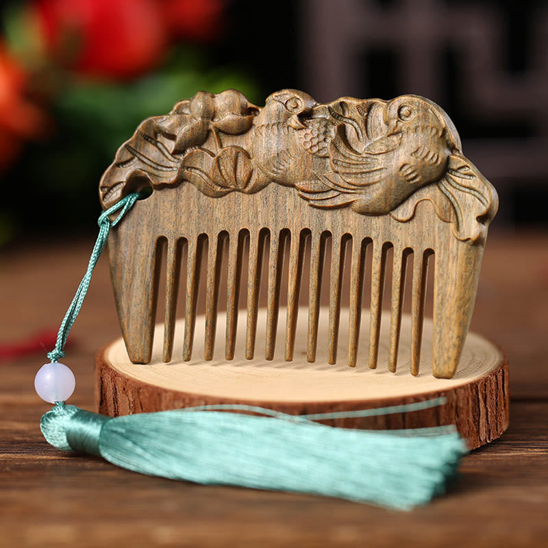 Green Sandalwood Fox Peony Flower Lotus Engraved Cure Tassel Comb