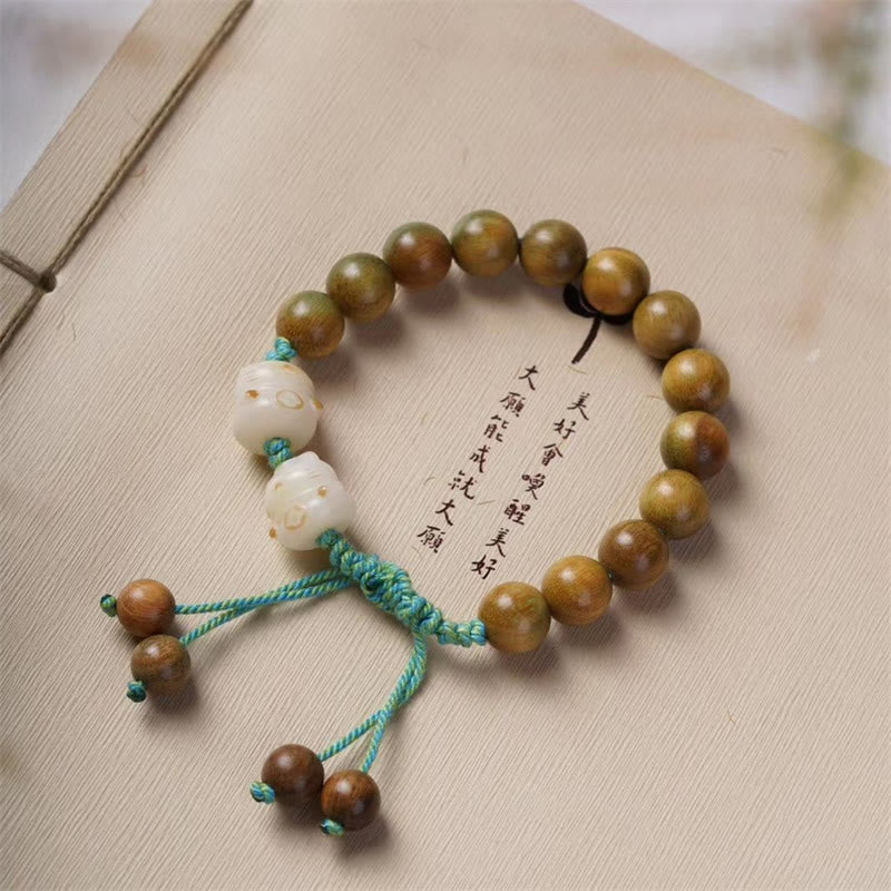 Buddha Stones Green Sandalwood Bodhi Seed Lucky Cat Positive Bracelet