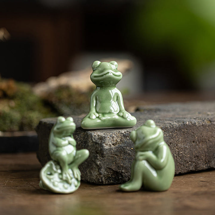 Buddha Stones Mini Small Meditation Lotus Resting Frog Ceramic Wealth Luck Home Tea Pet Figurine Decoration