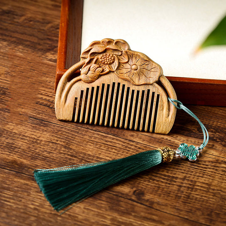 Natural Green Sandalwood Lotus Flower Leaf Engraved Soothing Comb