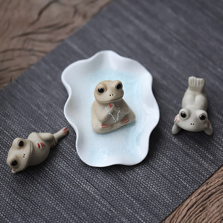 Meditating Ceramic Small Frog Statue Decoration